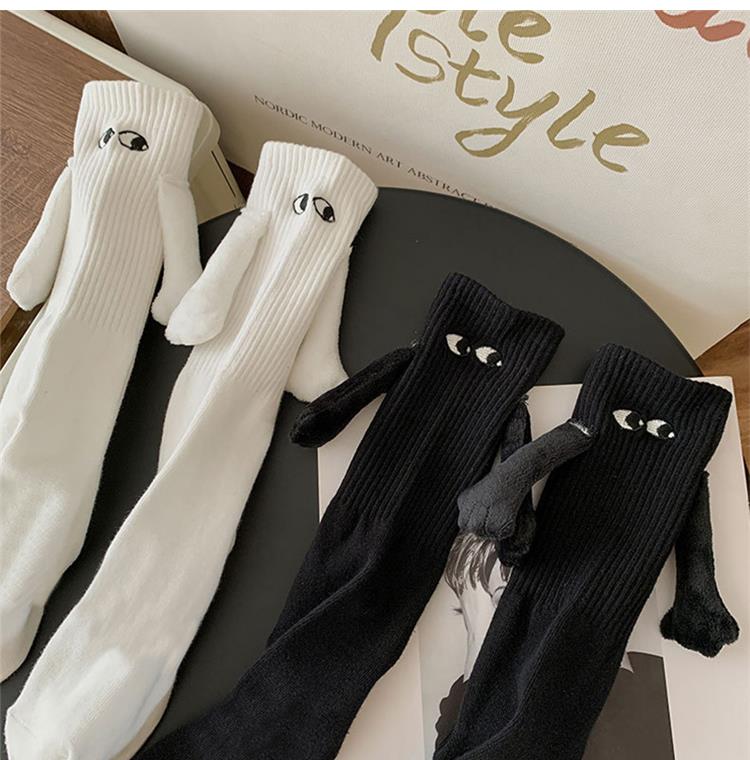 4 páry Cute Socks Holding Hand Couple Socks Magnetické ponožky pro muže Kawaii Socks