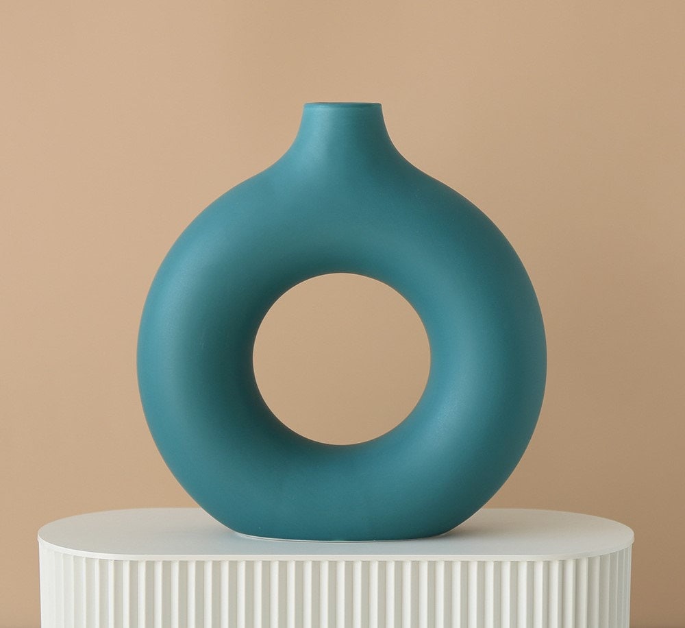 donut ceramic vase